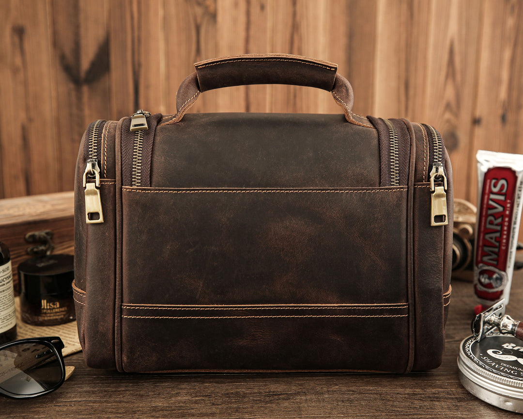 Personalized Leather Travel Dopp Kit, Men’s Toiletry Bag